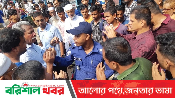 বরিশালে বিএনপির গণসমাবেশ : সভাস্থলের অর্ধেকই প্রশাসনের দখলে : লঞ্চ বন্ধের নির্দেশনা