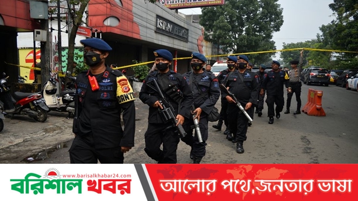 ইন্দোনেশিয়ায় পুলিশ স্টেশনে আত্মঘাতী বিস্ফোরণ, নিহত ৩