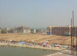 জিকিরের ধ্বনিতে মুখরিত চরমোনাই ময়দান